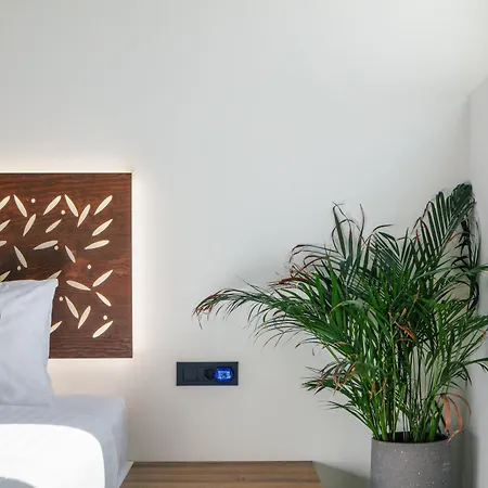 New Modern Domus Rodia With Private Pool & Bbq, 4km From Nearest * Mariou