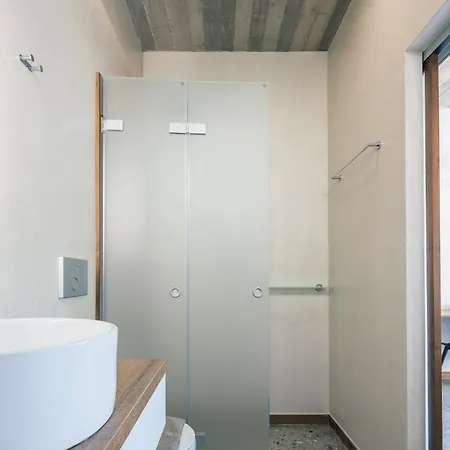New Modern Domus Rodia With Private Pool & Bbq, 4km From Nearest וילה Mariou